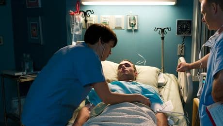Choix, renoncement et larmes: dans le quotidien d'une médecin urgentiste