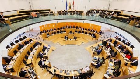 Verteidigung: Landespolitik will Hessens Verteidigungsfähigkeit stärken
