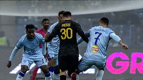 Ronaldo ile Messi yeniden rakip olabilir!