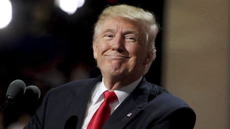 „Schulhofbully-Manier“ – Deutsche Politiker empört über Trumps „Geschenk“-Aussage