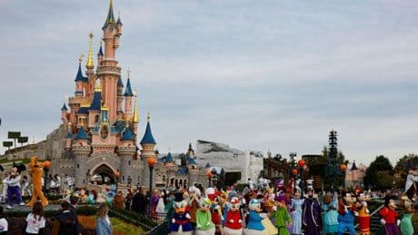 Brit arrested for Disneyland Paris marriage to 9-year-old is on-run paedophile
