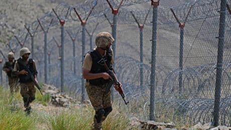 Pakistani troops kill 54 Afghan militants trying to cross the border
