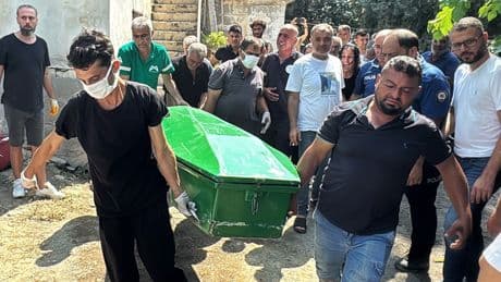 Mersin'de acı olay! Müstakil evde çıkan yangında can verdi