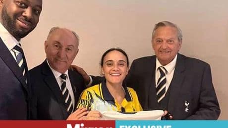 Brit held hostage by Hamas meets Spurs legends on 'amazing' trip back to UK