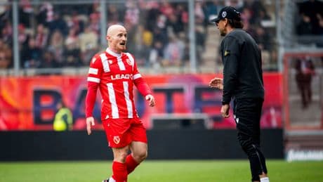 Nach 3:1 in Rostock - Wollitz legt gegen gefeuerten Krauß nach