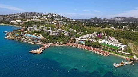 Turistler akın etmekte haklıymış! Avrupa'nın en iyilerinden: İşte listedeki en iyi Türk plajı