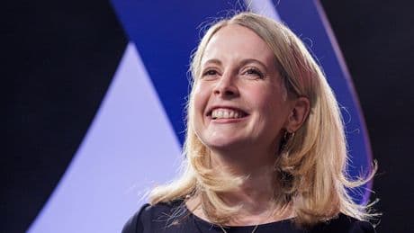 Verena Hubertz schwanger - Die Bundes-Baby-Ministerin