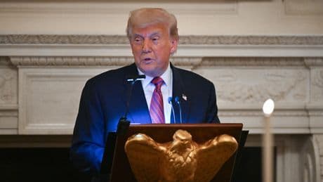 Après six mois au pouvoir, le soutien à la politique migratoire de Donald Trump décline
