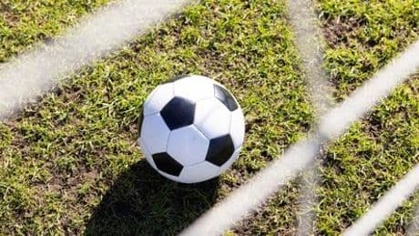 Berlin: Streit zwischen Kindern um Fußball endet in Massenschlägerei