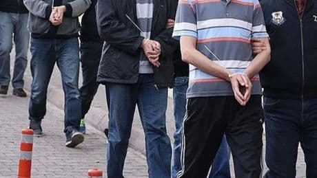 TSK'da dev FETÖ operasyon! 65 askeri personel tutuklandı