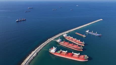 Accord de 800 millions de dollars entre Damas et une société émiratie pour le port de Tartous