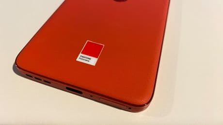 Smartphone bis 300 Euro: Die besten Handys aus dem Test