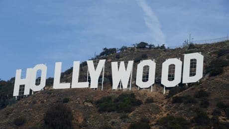 Hollywood et Sylvester Stallone réclament des avantages fiscaux à Donald Trump plutôt que des droits de douane à 100%