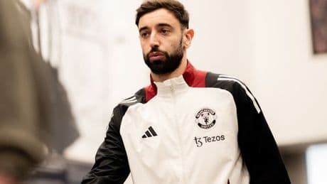 Bruno Fernandes' team-mate tells him to make Saudi transfer as Man Utd star considers move