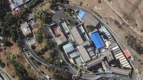 À Téhéran, Israël bombarde la tristement célèbre prison d’Evin