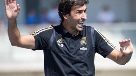 Raúl abandona el Real Madrid