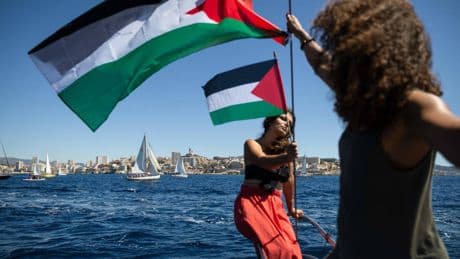 Dietro le navi "solidali" un assedio via mare con la regia di Hamas