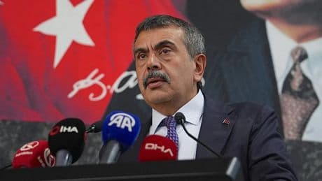 Son dakika | Milli Eğitim Bakanı Yusuf Tekin'den okul üniformaları açıklaması: "Kayıt sırasında zorunlu bağış yok!"