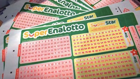 SuperEnalotto, vinti quasi 500mila euro e il Jackpot arriva a 32,2 milioni