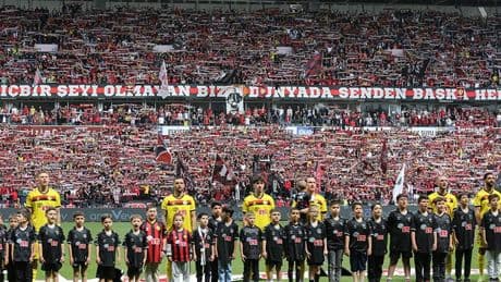 Eskişehirspor 3. Lig'e yükseldi