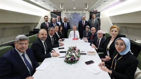 Başkan Erdoğan'dan yeni anayasa mesajı: Darbe anayasasıyla Türkiye geleceğe yürüyemez