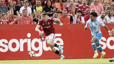 El Nàstic de Tarragona destituye al entrenador Dani Vidal y ficha a Luis César tras el empate contra el CD Lugo