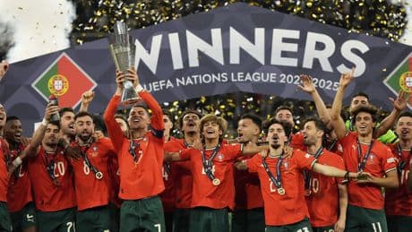 Portugal deja a España sin la Liga de Naciones en los penaltis (2-2)