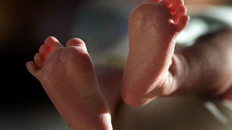 Baby deaths warning as inadequate maternity care found in hundreds of stillbirths