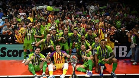 El Palma gana su tercera Champions seguida y es la historia moderna del fútbol sala