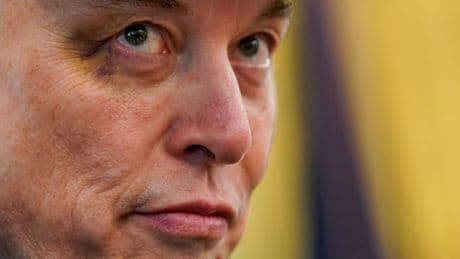 Russland schämt sich: Elon Musks Vater sorgt für Aufsehen in Moskau