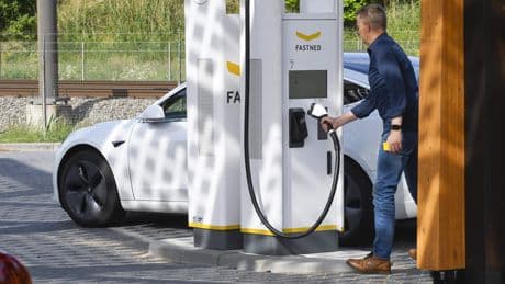 Waarschuwing Europese auto-industrie: pas beleid aan, want CO2-doelstellingen onhaalbaar