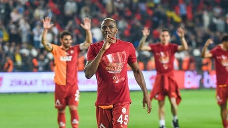 Foot : Galatasaray encore sacré champion de Turquie