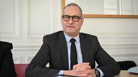 Rachida Dati suspend le PDG de l’INA Laurent Vallet, pris la main dans un gros sachet de cocaïne
