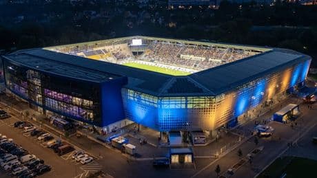 Ablösen, Sponsoren-Hype - Dieser Ostklub boomt und muss trotzdem sparen