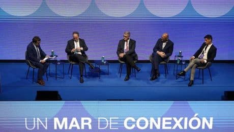Expertos y regiones reivindican la coopetencia como la clave del éxito en el Mediterráneo