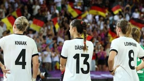 Deutschland bei der Fußball-EM: Friederike Kromp kritisiert gravierende Fehler im DFB-Nachwuchs