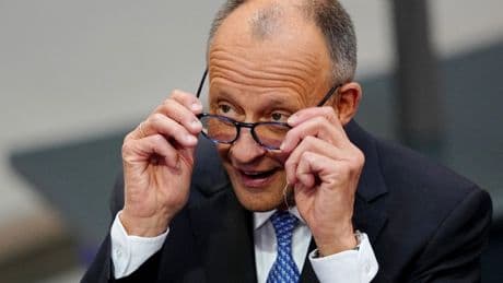 Une première dans l’histoire de l’Allemagne : Friedrich Merz, battu au Bundestag, rate son entrée en scène