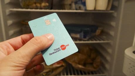 Titres-restaurant : comment les restaurateurs ont perdu la bataille du lobbying face à la grande distribution