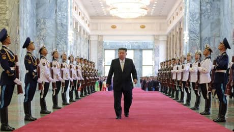 Corea del Norte eleva las condenas de pena de muerte por consumir películas e información extranjeras