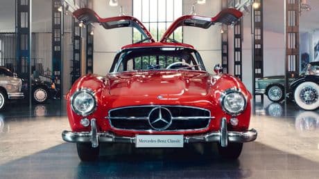 Classic Partner: sfila la storia della Mercedes. Inaugurati in Italia due centri specializzati nel prendersi cura delle Stelle d'epoca