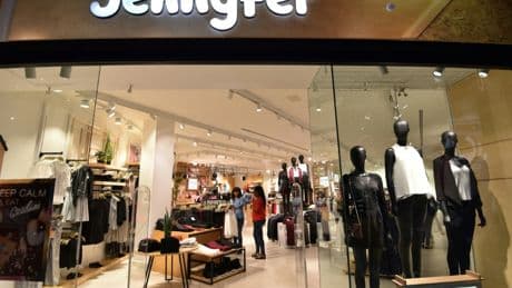 La marque Jennyfer en liquidation judiciaire, un millier d'emplois menacés