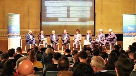 Motori elettrici, non solo grandi navi. L’esperto di Abb: “Soluzione ottimale per i mezzi in porto”