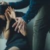 Knokpartij tussen schoonzussen op werkvloer leidt tot pijnlijk ontslag: ‘Ziektewet gaat voor jou niet lukken’