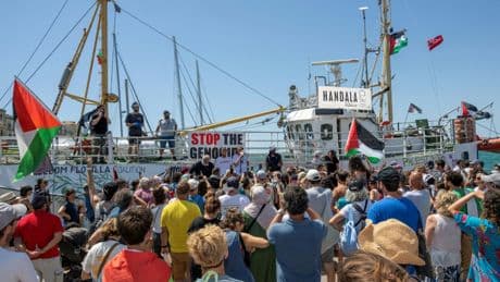 «Flotille pour la liberté»: un nouveau bateau chargé d'aide humanitaire quitte l'Italie pour Gaza