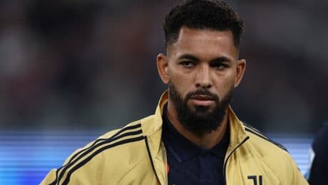 <p>Douglas Luiz sui social, nostalgia Premier. Poi il post: &quot;Amo la Juventus&quot;</p>