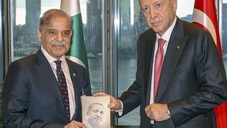 Pakistan Başbakanı Şerif'ten Cumhurbaşkanı Erdoğan'a teşekkür mesajı