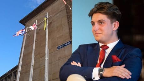 Reform leader demands Ukrainian flag is taken down from outside council headquarters