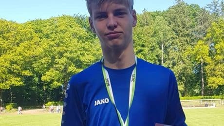 Erkelenzer mit tollen Erfolg: Paul Weller wird U18-Nordrheinmeister über 400 Meter