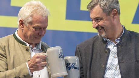 Söder beim Gillamoos: „Schluss mit Tofu-Terror“