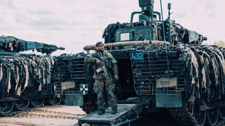 Ukraine: Schickt Berlin Soldaten in die Ukraine?